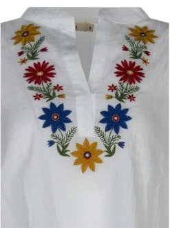Chemisier en coton blanc uni avec un col tunisien et une coupe droite
