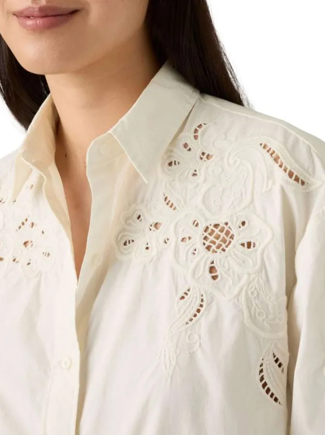 Chemisier en coton écru uni avec un col chemise et des détails brodés