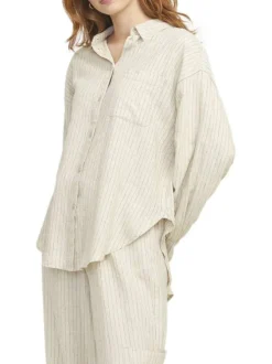 Chemisier en lin mélangé beige à rayures fines avec une coupe oversize