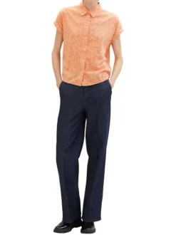 Chemisier orange fleuri coupe droite col français et à manches courtes