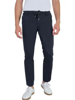 Chino bleu uni avec une coupe slim fit et un cordon à nouer à la taille