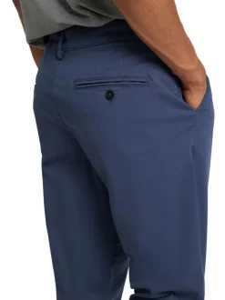 Chino en coton bleu indigo uni à coupe slim fit avec une taille intermédiaire