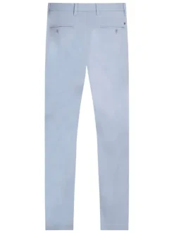 Chino en coton ciel uni à coupe slim et passants pour ceinture