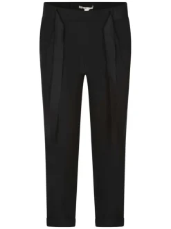 Chino noir uni avec une coupe droite et une ceinture à la taille