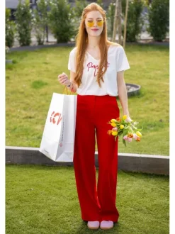 Chino rouge uni bootcut avec taille élastiquée à fronces et poches