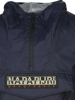 Coupe-vent à capuche bleu marine uni avec un col zippé et une coupe regular fit