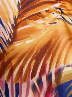 Débardeur multicolore floral avec une coupe large et un décolleté en V