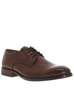 Derbies en cuir cognac avec un talon plat et des lacets ronds