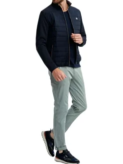 Doudoune en coton mélangé marine unie avec une coupe droite et un col montant