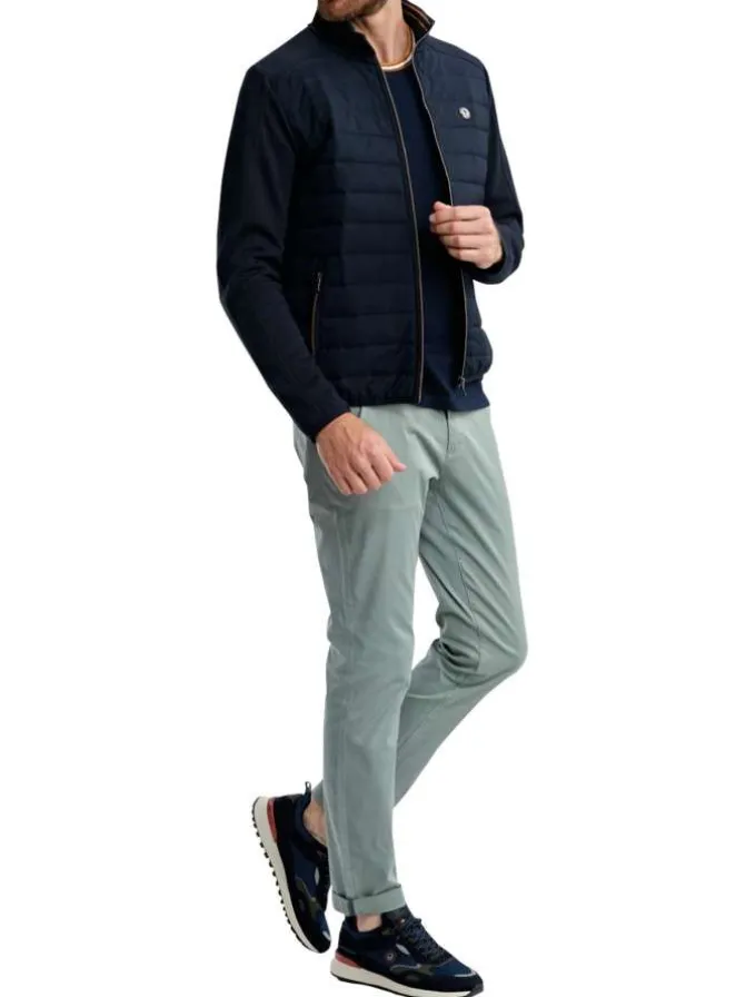 Doudoune en coton mélangé marine unie avec une coupe droite et un col montant