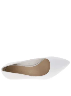 Escarpins blancs décolleté simple avec semelle marron et talon à décroché moyen