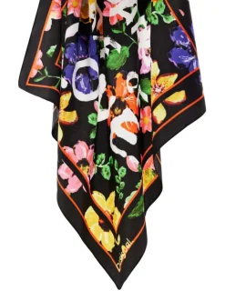 Foulard noir avec une coupe carré et un imprimé floral multicolore