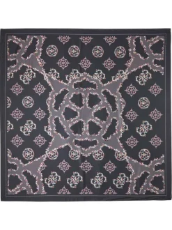 Foulard noir orné de motifs floraux aux inspirations ethniques