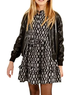 Gilet noir uni avec une coupe droite à col rond et des manches longues