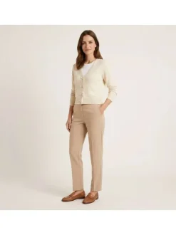 Gilet beige uni avec une coupe droite et des manches longues