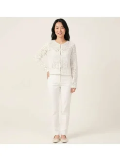Gilet en coton blanc à motif floral avec une coupe droite et un col rond