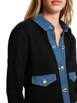 Gilet en coton marine bi-matière avec une coupe droite et un col à revers