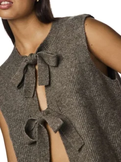 Gilet taupe uni à col arrondi sans manches avec liens à nouer
