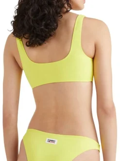 Haut de maillot de bain jaune avec patch sur la poitrine