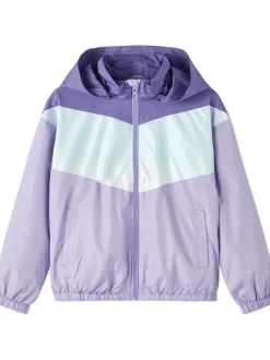 Imperméable lilas avec une coupe droite et une capuche amovible