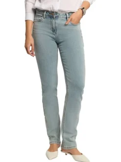 Jean bleu denim uni avec fermeture bouton et zip et poches plaquées