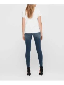 Jean bleu en coton avec une coupe skinny et étiquette d'authentification