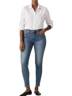 Jean 721 coupe kinny en coton mélangé bleu pourvu de coutures contrastées