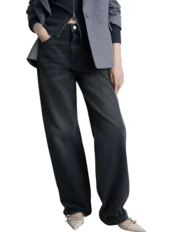 Jean en coton anthracite uni avec une coupe droite et des poches