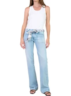 Jean en coton bleu coupe wide leg pourvu d'un ruban à nouer à la taille