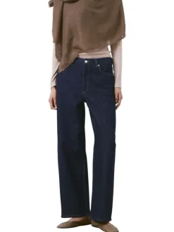 Jean en coton bleu indigo uni avec une coupe bootcut et 5 poches