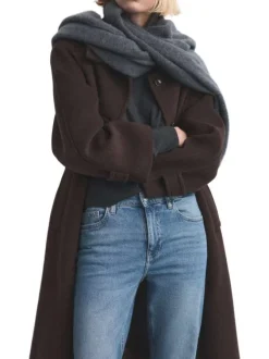 Jean 7/8 en coton bleu uni avec une coupe mom et une taille haute