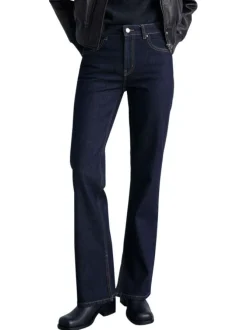 Jean en coton brut uni avec une coupe droite et passants pour ceinture
