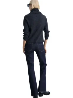 Jean en coton brut uni avec une coupe droite et passants pour ceinture