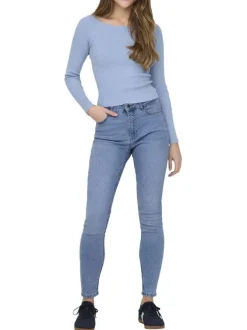 Jean en coton mélangé bleu clair coupe slim pourvu de passants pour la ceinture