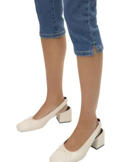 Jean en coton mélangé indigo uni avec une coupe slim et des passants