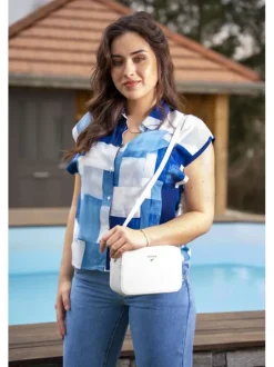 Jean en coton stone avec une coupe droite et des passants pour ceinture