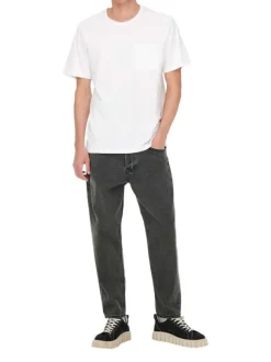 Jean noir en coton coupe droite à 5 poches avec surpiqûres