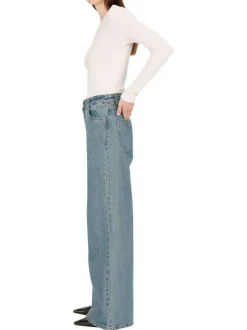Jean 5 poches en coton bleu ciel délavé avec une coupe bootcut