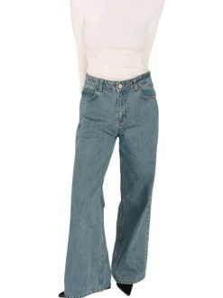 Jean 5 poches en coton bleu ciel délavé avec une coupe bootcut