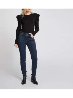 Jean stone effet délavé avec une coupe slim à fermeture zippée boutonnée
