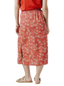Jupe longue rouge avec un impirmé floral et une coupe droite