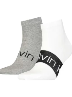 Lot de 2 paires de chaussettes mi-hautes grises et blanches avec inscription Calvin Klein pour homme
