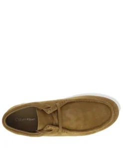 Mocassins camel en cuir nubuck avec des lacets plats et logo embossé