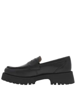Mocassins en cuir noir à semelle plateau et coupe bateau à enfiler