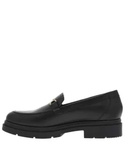 Mocassins en cuir noir à semelle plateau et coupe bateau à enfiler