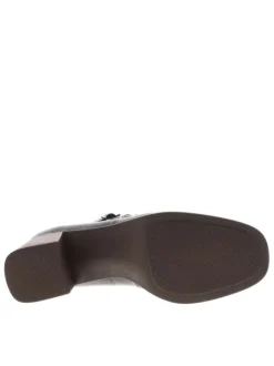 Mocassins en cuir vernis bordeaux avec semelle à talon décroché moyen et brides