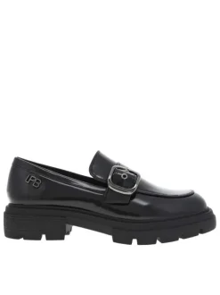 Mocassins noirs à talon décroché bas avec une boucle à ardillon
