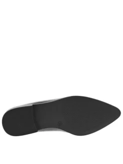 Mocassins noirs vernis à talon décroché bas avec une boucle noire
