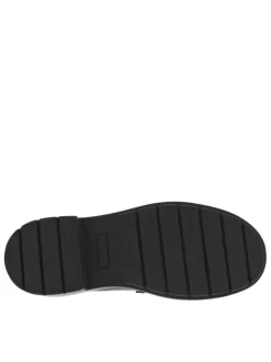 Mocassins noir vernis à semelle plateau avec détails noirs sur l'empeigne
