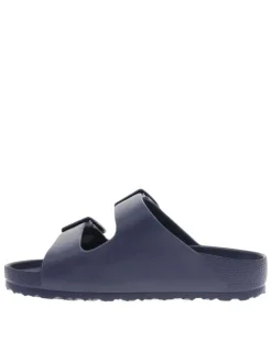 Mules bleu marine avec un talon plat et deux boucle à ardillon